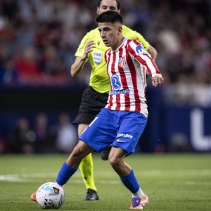 半岛体育APP-记者：帕尔梅拉斯引进阿尔马达涉及多个因素，含薪资、球员意愿等